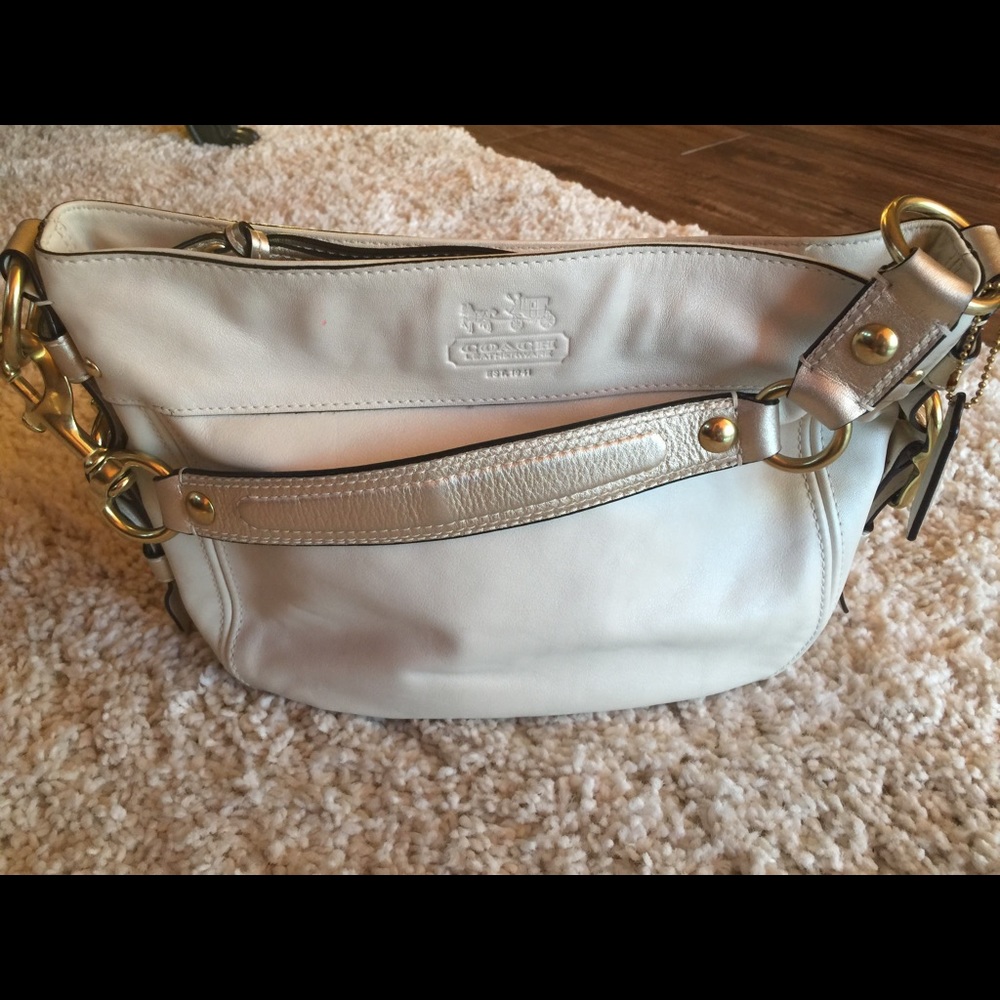 Coach Carly leather bag